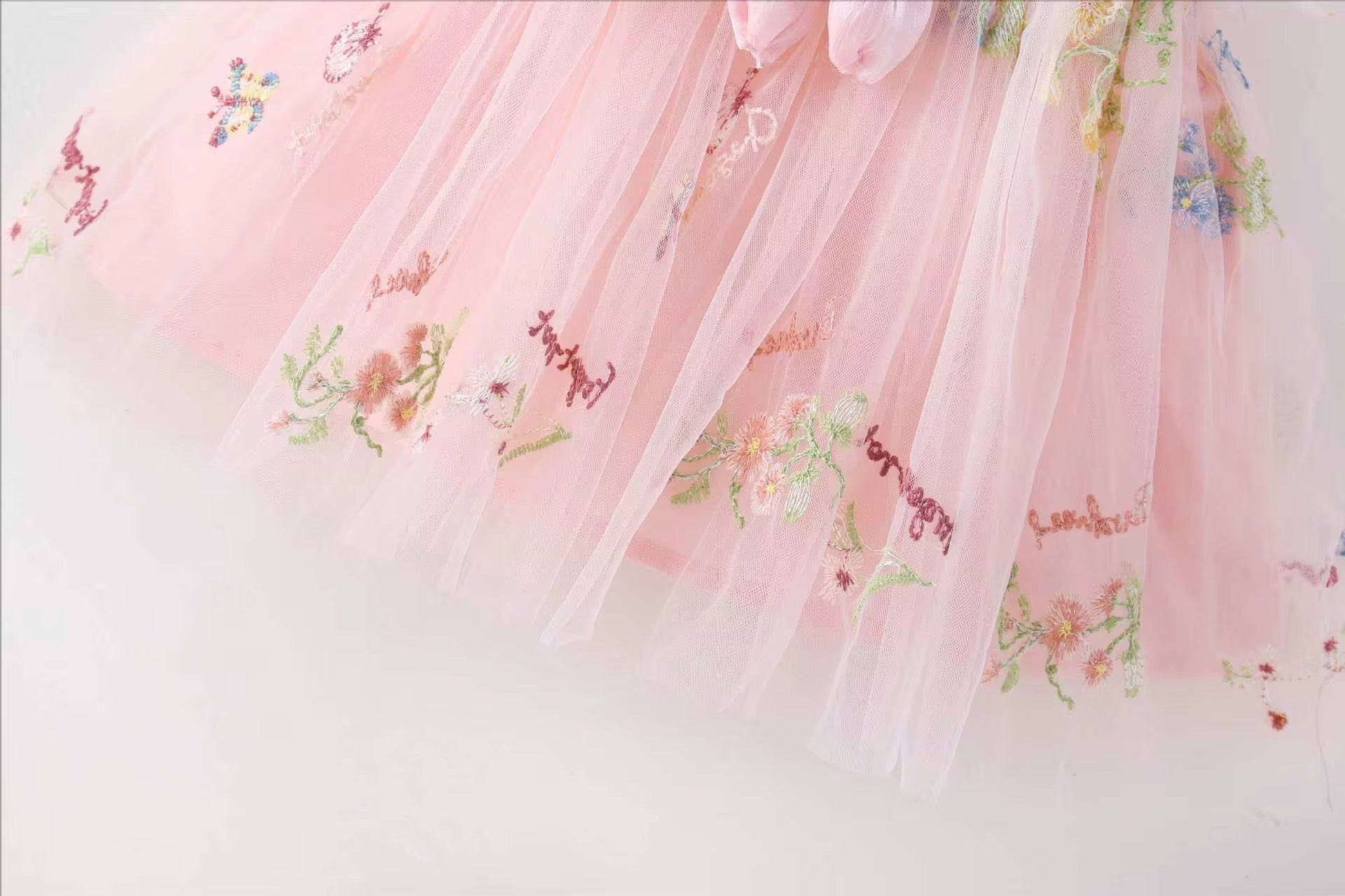 Baby girl mesh tulip dress with hat